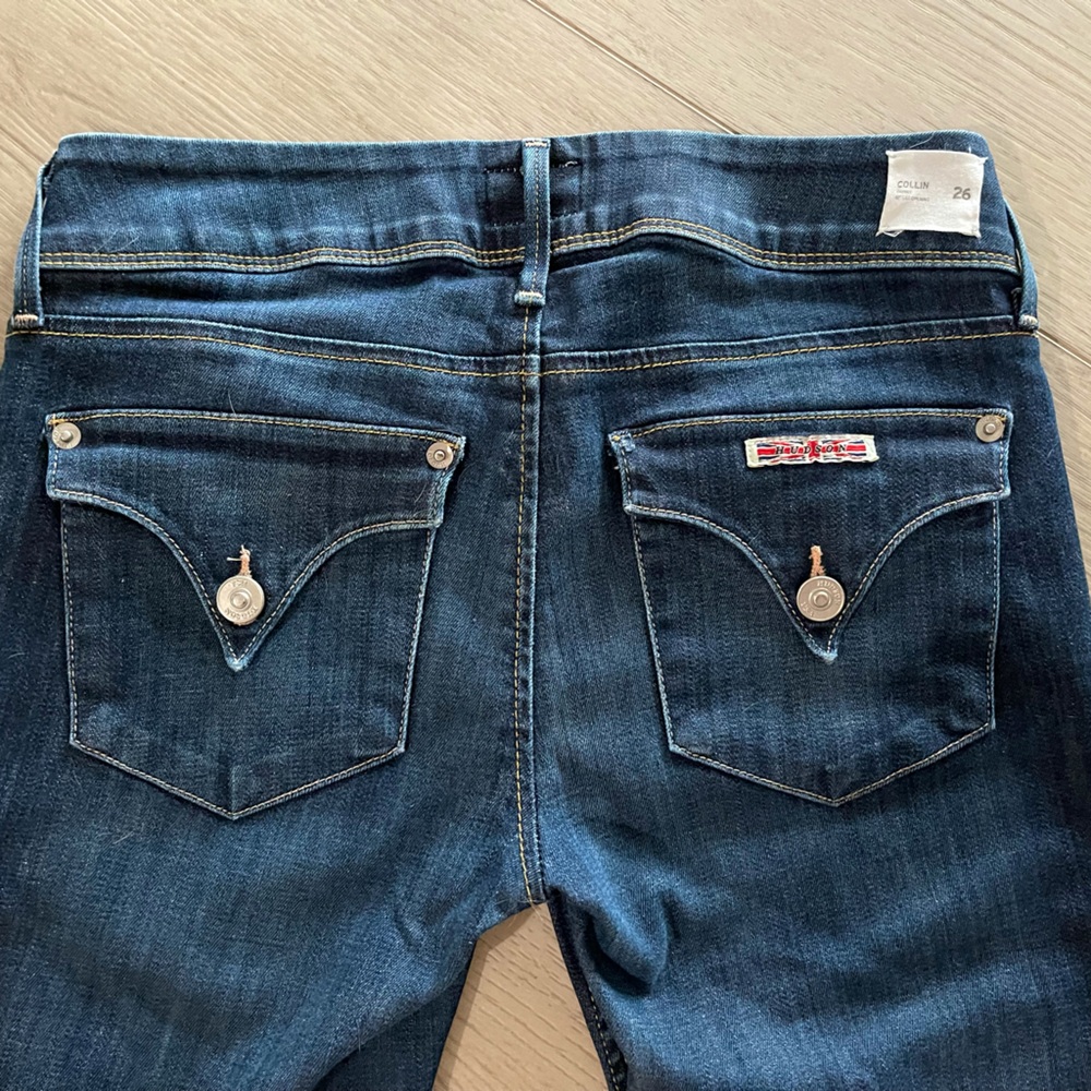 Hudson women’s Collin jeans, 26